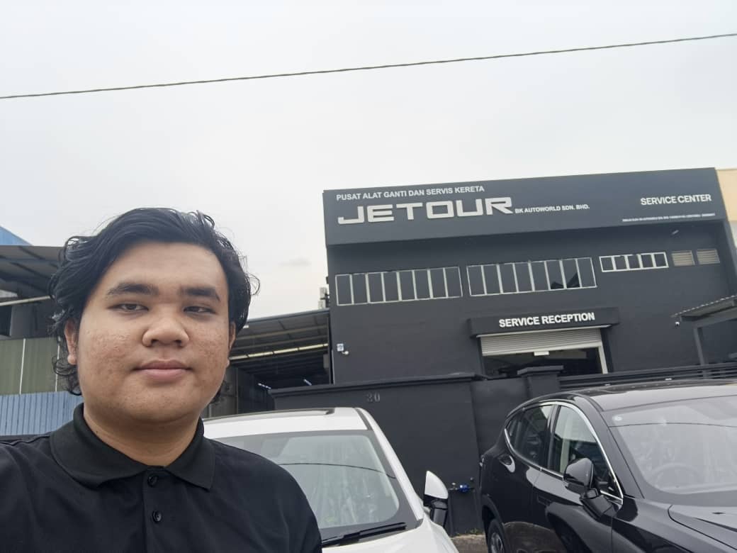Class of 2025 — Mohamad Zikri Starts His Automotive Career at GD Express