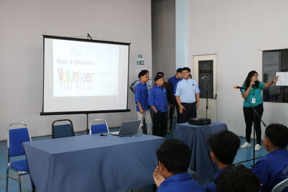 Ceramah Industri