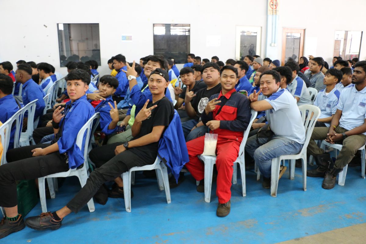 Ceramah Industri