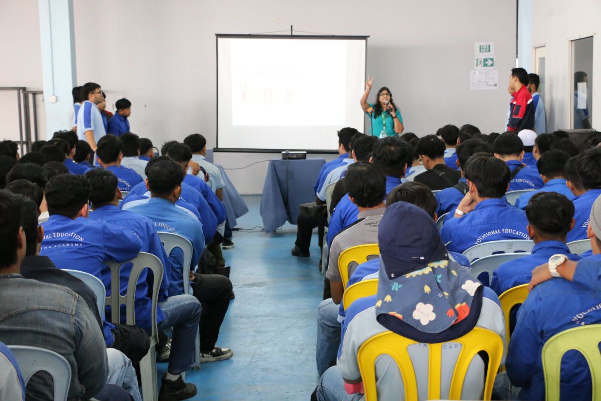 Ceramah Industri
