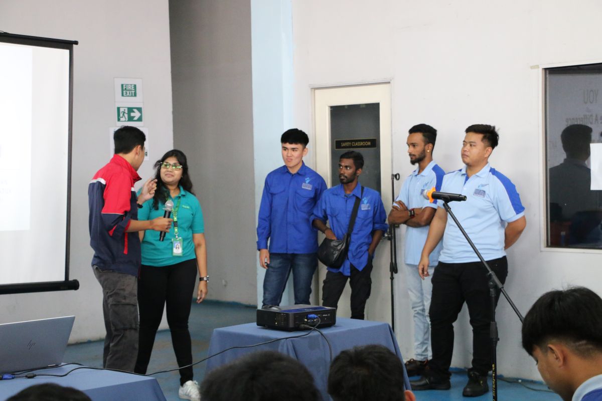 Ceramah Industri