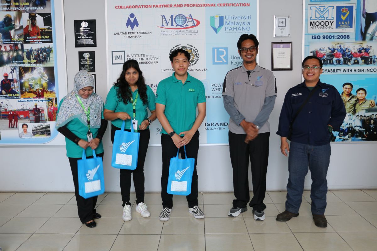 Ceramah Industri
