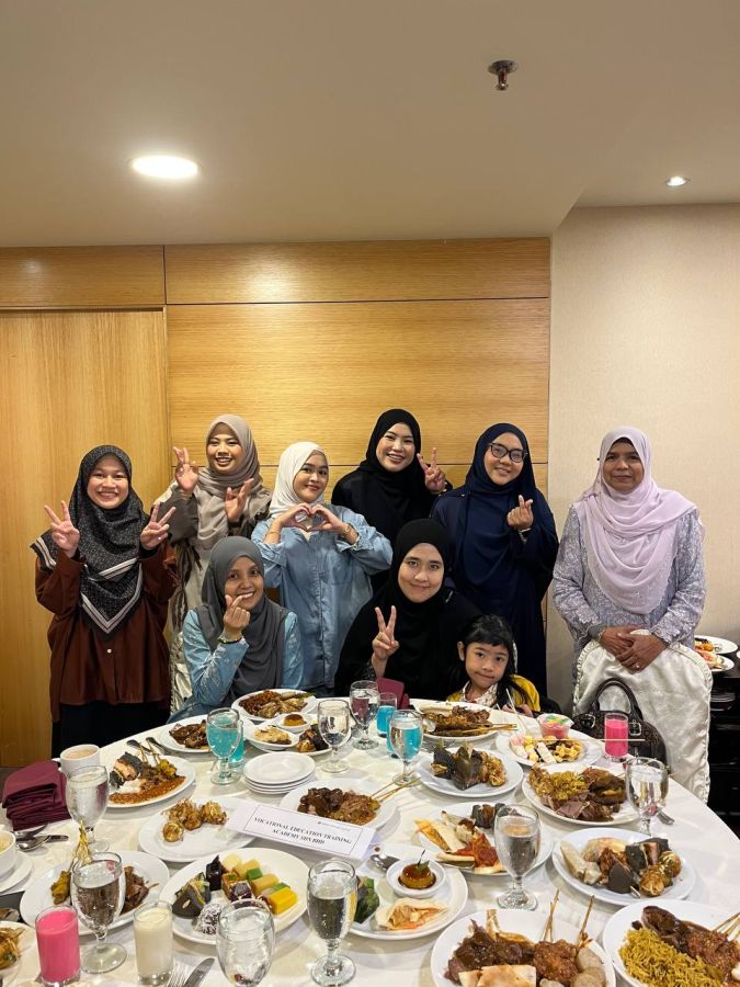 Iftar Staff